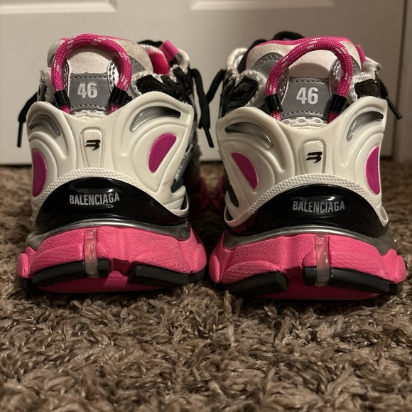 Balenciaga runners Men's Sneakers in Pink, Gray, and White - Picture 2 of 5